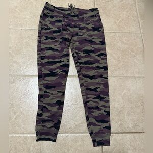 ZYIA womens Purple Camouflage Joggers